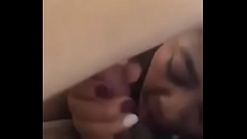 Le Gusta Mamar. (video De La Nube)