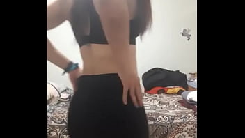 Gatita Bajándose El Pantalón...una Probadita (@gatitanovioshot)
