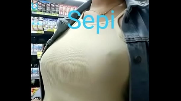 Corona Out Break Girl Showing Nice Tits