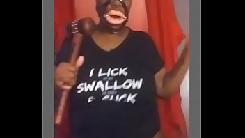 Npleasures Grooving To Savage