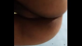 Rebolando Igual Puta