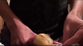Me Masturbo Con Un Condón - cumshot, cum, condom, masturbation, jerking, gay, masturbar, condon - Video 2871944
