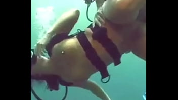 Latina, Outdoor, Wet, Adventure, Vybz-kartel-music, Under-water-sex - Latina - 2025 - Intense - Show - Video 2809712