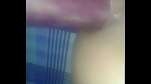 bé bot nứng lồn