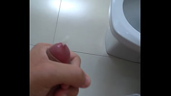 Comentem Sobre O Meu Pau - gozando, soloboy, novinho, small-dick, pau-fino, pau-feio - Video 2863352