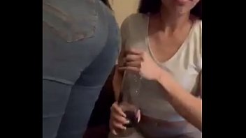 Hot Latinas Twerk On Periscope