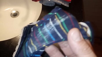 Smelling Sister In Law' Panties - pussy, tits, latina, wife, wet, soloboy - Video 2772220