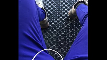 Andando Sem Cueca Pelas Ruas (full Video _ Xvideos Red)