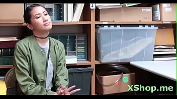 Sex Appeal Young Beauty Jade Noir Gets A Hard Ride