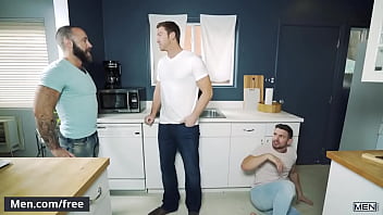 Fit Hunks (casey Jack, Connor Maguire) Living A Fantasy - Men.com