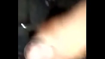 Pelotero Se Masturba En Su Baño