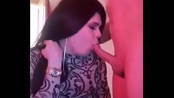 Comendo La Polla A Mi Cliente