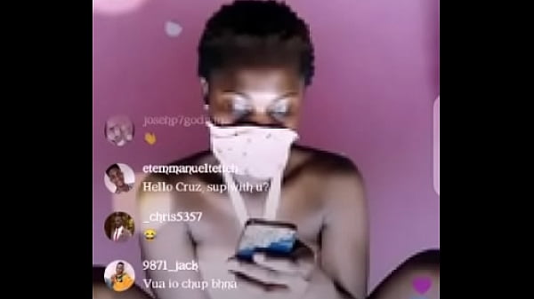 Nigerian Girl Twerk On Instagram Live 2