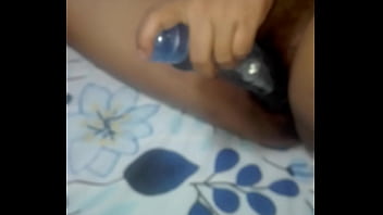 Nuevamente Se Masturba Con Su Juguete