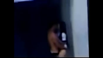 Comendo A Amiga No Carnaval De Sampa Enquanto Os Amigos Filmam