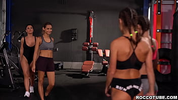 Omg, This Lesbian Catfight Is Just Incredibly Hot! These Babes Man Are Just Too Fucking Sexy! Alyssa Reece, Honey Demon, Veronica Leal, Amirah Adara!