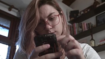 Novinha Mia Amaral Tem Primeira Experi_ncia L_sbica Com Dread Hot