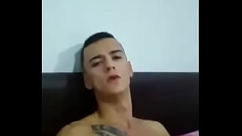 Zé Droguinha Mamando