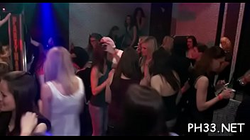In Nature' Garb Waiters Welcomes To Fuck - hardcore, blowjob, amateur, party, cfnm, group-sex - Video 2753891