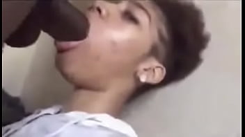 Mi Vecina Pamela Me La Quería Chupar _ Le Cumplí Su Deseo