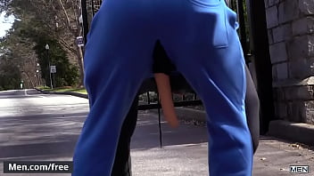 Fit Men (beaux Banks, Damien Stone) Fucked Hard Right After They Met - Men.com