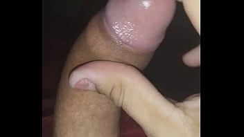 Novinho Na Punheta Com Tesão