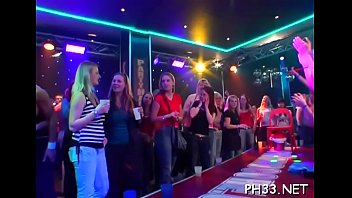 Lesbians Are Dripping Every Other - hardcore, interracial, blowjob, amateur, party, group-sex - Video 2682845