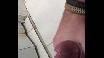 Punhetinha Gostosa - gozada, gozo, leite, punheta, soloboy, masturbacao - Video 2771150