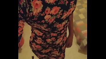 Tania Colegiala Les Manda Saludos En Cuarentena