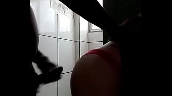 Horário De Almoço Na Obra O Negão Comeu O Rabo Da Patroa!