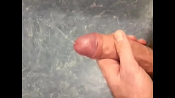 Huge Cumshot 11 Spurts