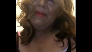 Rossa Travesti Con Vestidito Negro Muy Sex