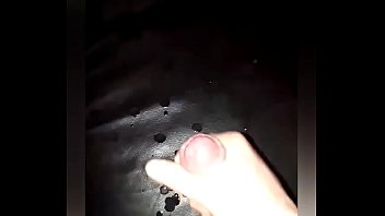 Mutande Molto Particolari... E Bella Sborrata