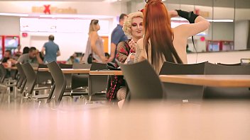 Mel Fire E Sweetie Bird Brincando Com Os P_zinhos