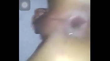 Me Esta Follando Un Negro