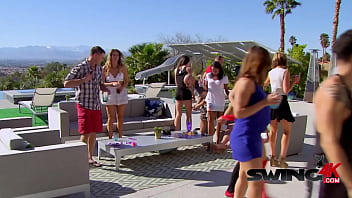 Couples Meet Up With Jessica Before Taking Off To Swing Party