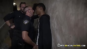 Let Me Show You Who' Your Boss! White Male Cop Fucks Black And Horny Suspect.