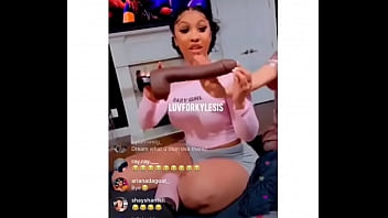 Ariana Fletcher Says She Never Had Big D*xk B4