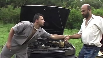 Gaúchos Arrumando Carro - Pura