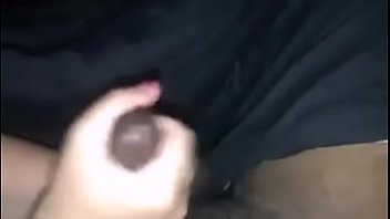 Quando O Amigo Quer Apenas Uma Punheta E A Esposa Adora Tirar Leite De Pau