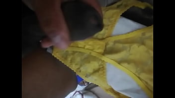 Lechita En Las Panties De Alejandra
