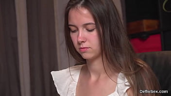 Steamy Teenie Fingers Soft Snatch Until She Is Cumming