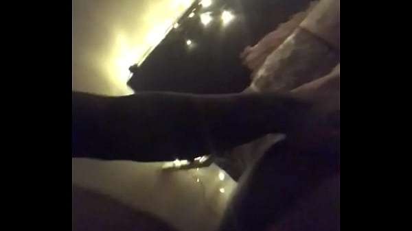 Hood Bitch Taking Dicc