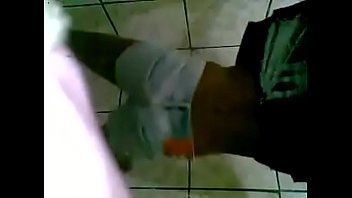 Novinha Peituda Dançando