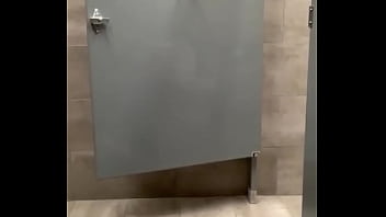 Voyeur Spy Cam Pissing Big Dick