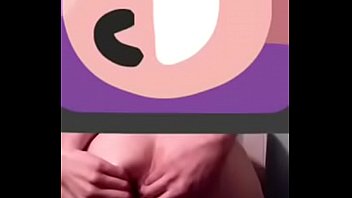 Jugando Con Su Plug. Entrenando Y Preparando Su Culo Para Cuando Follemos Duro.