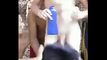 Amigos Divirtiéndose