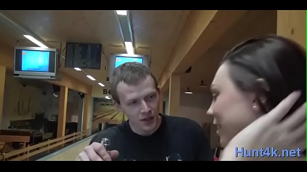 Delectable Lady Fires Up A Dink