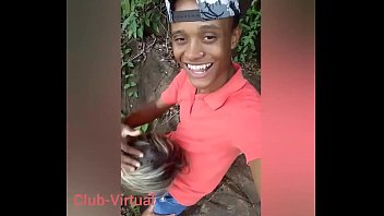 Comendo A Casada Madura Sem Camisinha Em Uma Cachoeira .