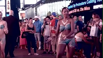 Public, Bollywood - Unknown - 2025 - Incredible - Show - Video 2815691